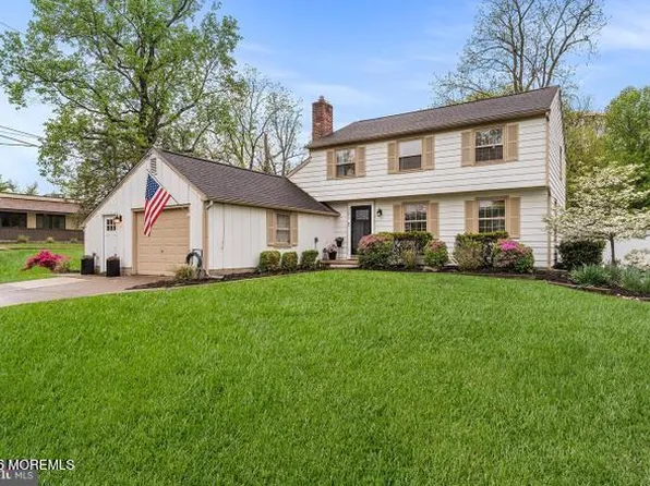 301 Westwood Dr, West Deptford, NJ 08096