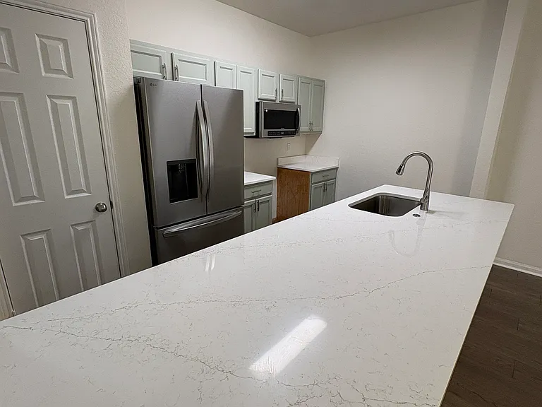 1014 Airport Rd #138 — Photo 4