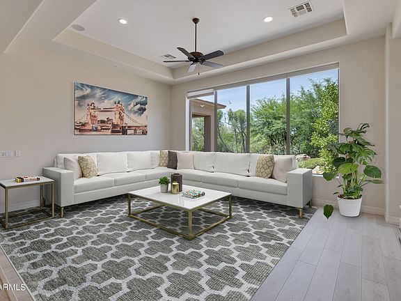 3rd image of 8156 E THORNTREE Drive