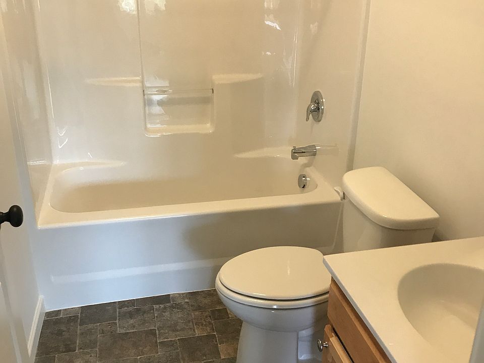 1st image of 108 Getaway Dr