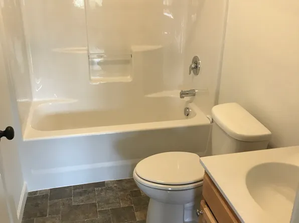 108 Getaway Dr, Swannanoa, NC 28778