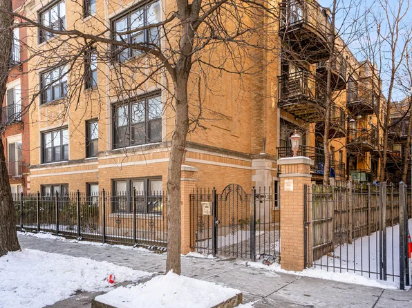 4936 N Winthrop Ave #2W, Chicago, IL 60640