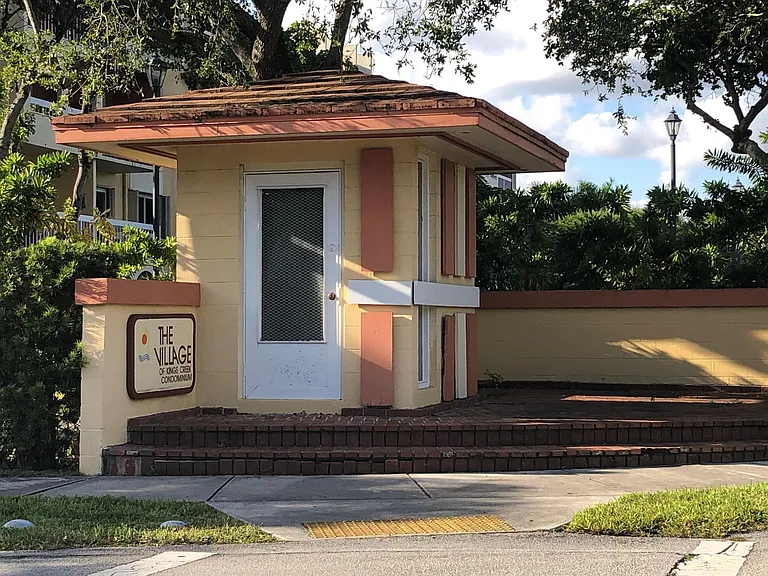 7703 Camino Real #A-108 — Photo 28