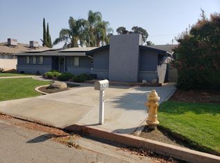 301 Hilton St, Madera, CA 93637