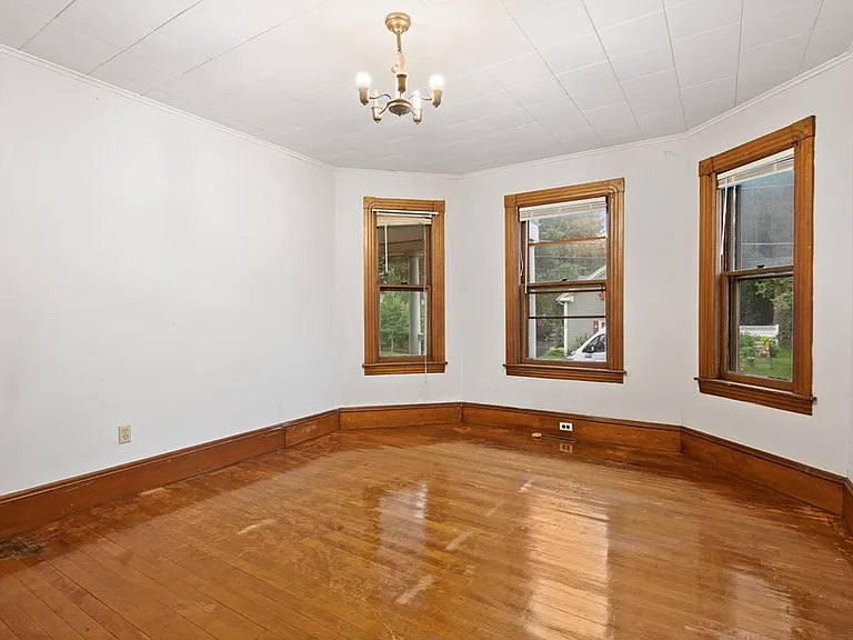 42 Butler Pl #3 — Photo 8