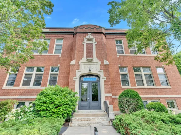 1251 Congress Street #305, Portland, ME 04102