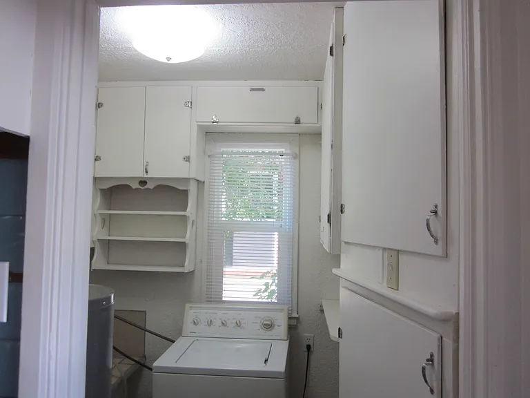 5553 S Prince St — Photo 15