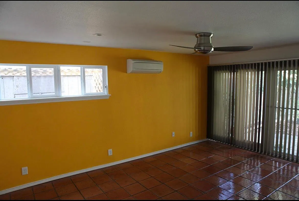 414 Ira Avenue — Photo 1