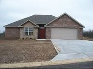 131 Thunder Ridge Est Dr, Branson, MO 65616