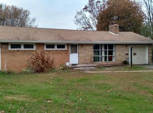 3904 N River Rd, Fort Gratiot, MI 48059