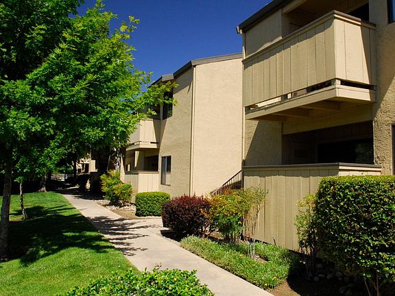 4th image of 6413 Tupelo Dr APT 111