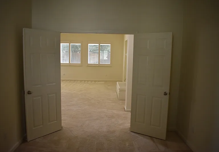 2261 Pillsbury Rd — Photo 33