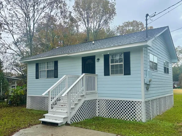 2306 Lewis Ave, Pascagoula, MS 39567