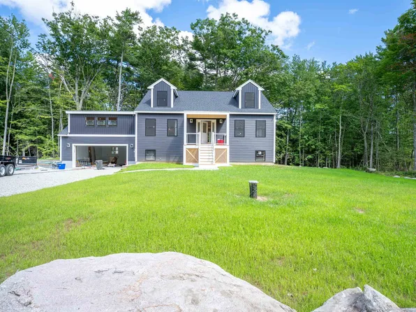 73 Spruce Road, Middleton, NH 03887