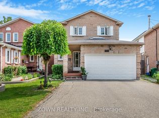 1542 Kirkrow Cres, Mississauga, ON L5M 3Y8