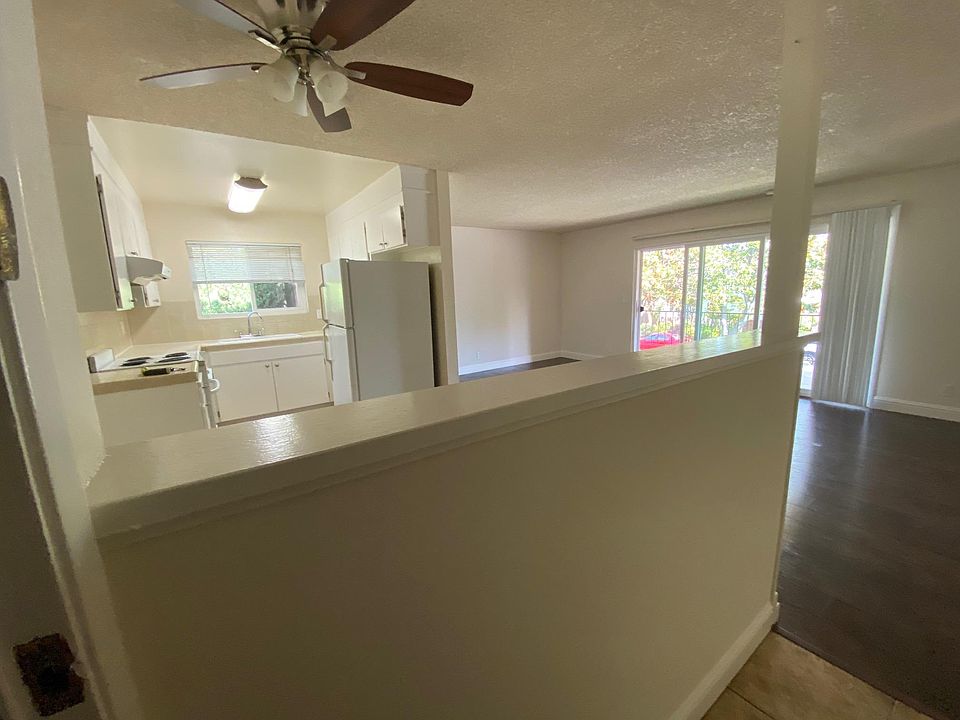 1st image of 659 Kirkland Dr APT 10