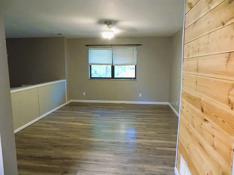 115 Belmont Dr — Photo 8
