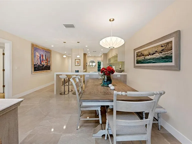 5757 Gulf Of Mexico Dr #305 — Photo 14
