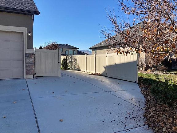4th image of 949 W White Wulff Dr