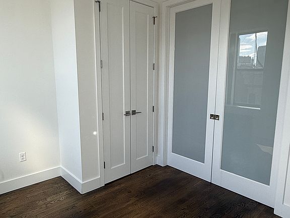 5th image of 59 E 7th St #21