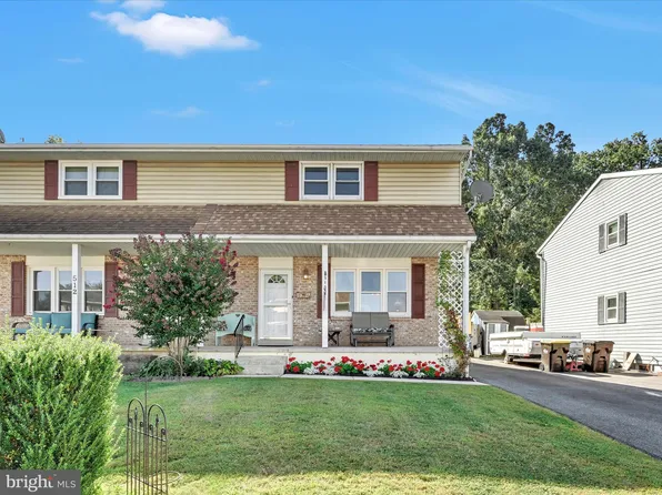 510 E Linden St, Fleetwood, PA 19522