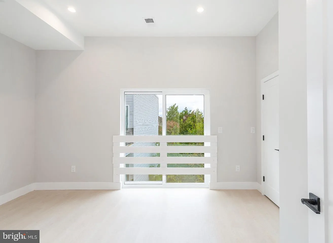 1809 Master St — Photo 3