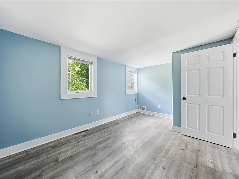1072 Rocky Springs Rd — Photo 23