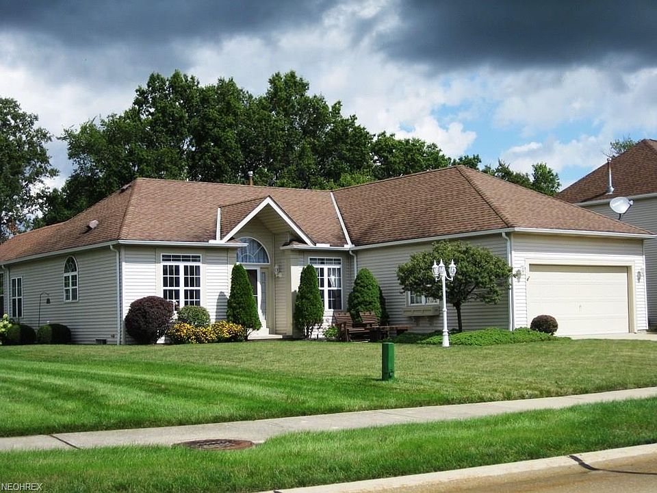 1st image of 27006 Valeside Ln