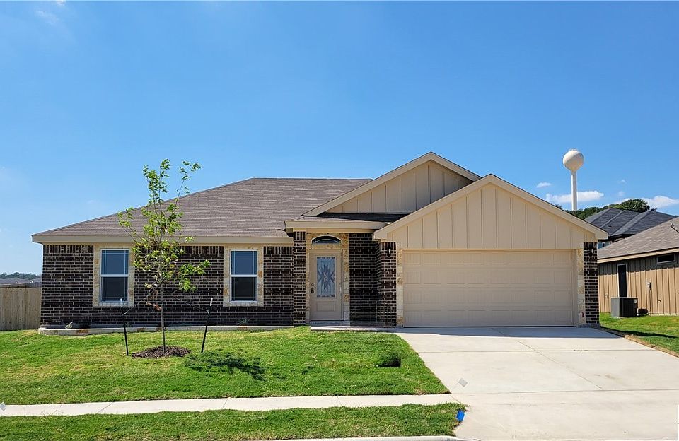 1st image of 262 Great Hills Dr