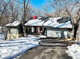231 Wildflower Dr, Ames, IA 50014