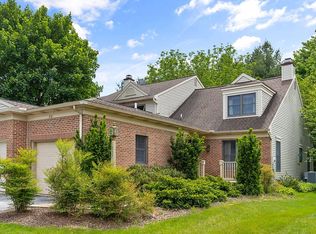 1837 Spring Ridge Ln, Lancaster, PA 17603