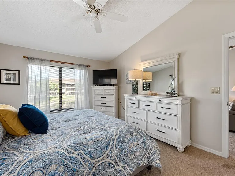 5656 Ashton Lake Dr #5656 — Photo 24