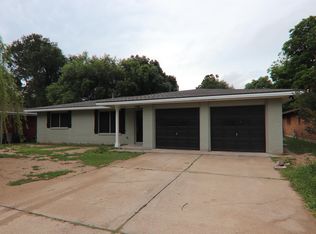 1317 South Ave, Port Neches, TX 77651
