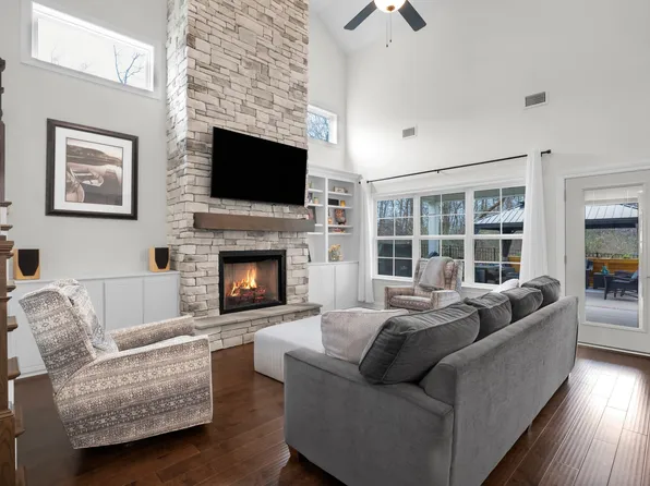 408 Ruby Oaks Ln, Murfreesboro, TN 37128
