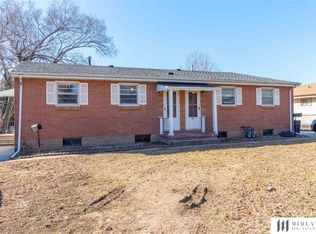 4415 Madison St, Omaha, NE 68107