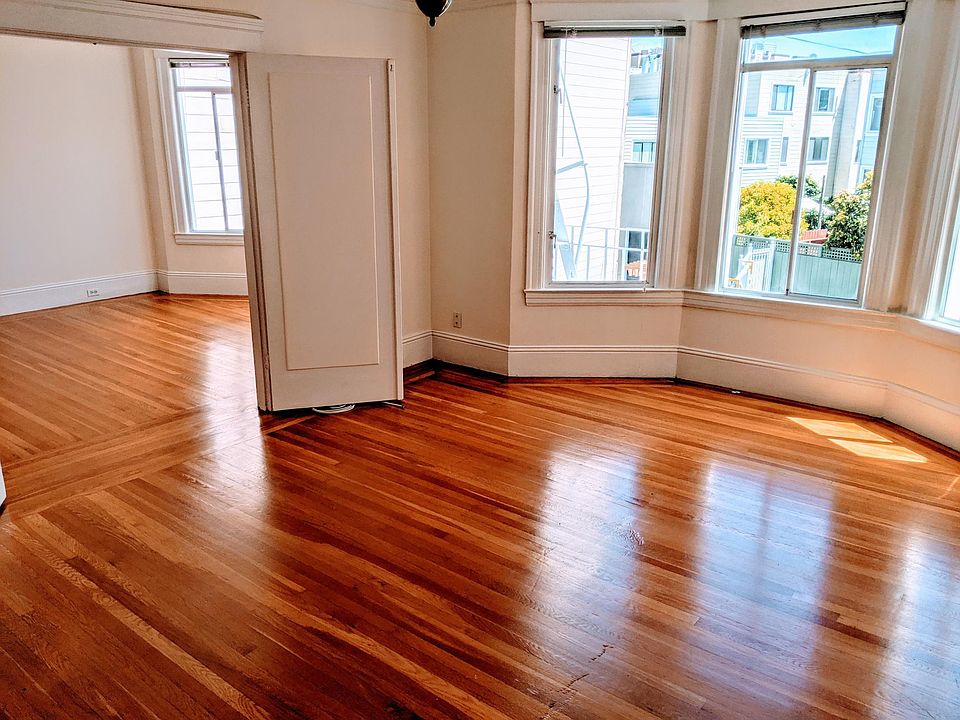 1st image of 1545 Lombard St APT 4