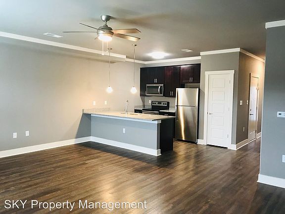 3rd image of 2940 Highway 31 W APT D105