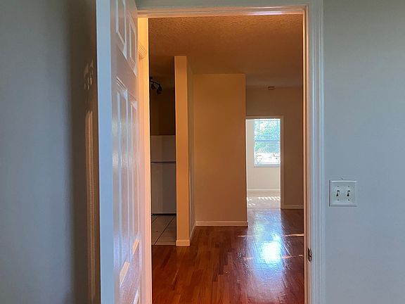 4th image of 2907 W Palmira Ave #3