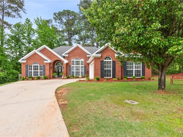 11483 Saint Joseph St, Northport, AL 35475
