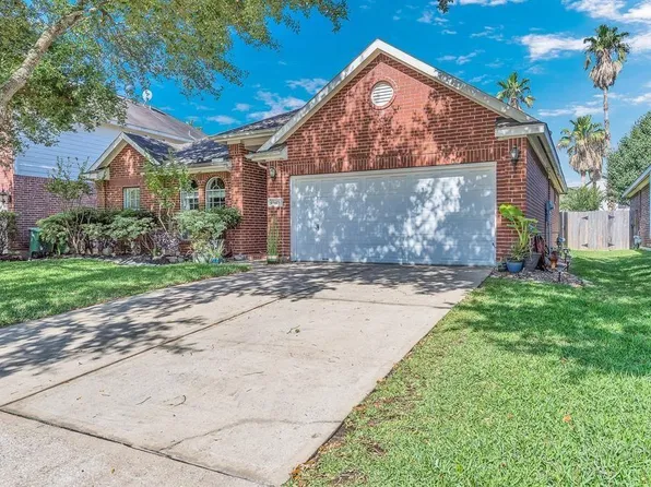15615 Bending Birch Dr, Cypress, TX 77433