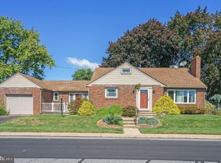 617 Harding Ave, Shillington, PA 19607