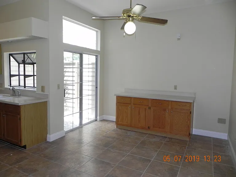 278 Blackwater Pl — Photo 3