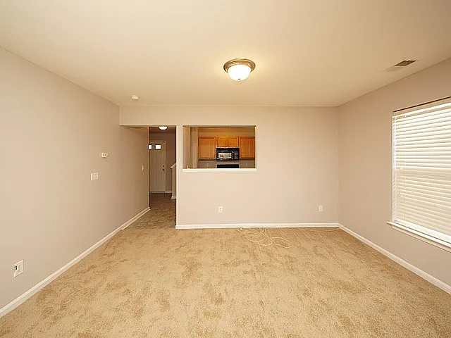 1218 Vistiana Dr — Photo 13