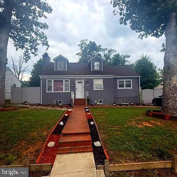 1st image of 9406 Sheridan St