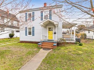 66 Randolph Rd, Newport News, VA 23601