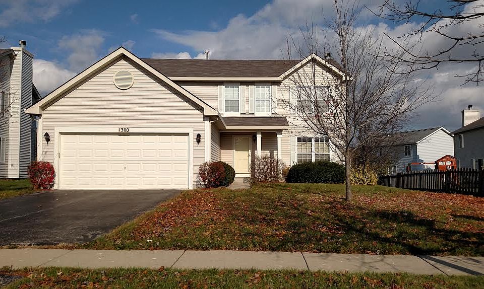 1st image of 1300 E Fox Chase Dr