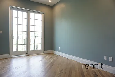 Rented by Rennit Inc.