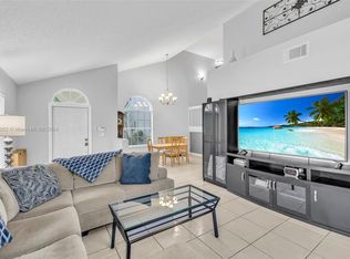 18200 NW 18th St, Pembroke Pines, FL 33029