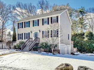 14 Kingston St, Billerica, MA 01821