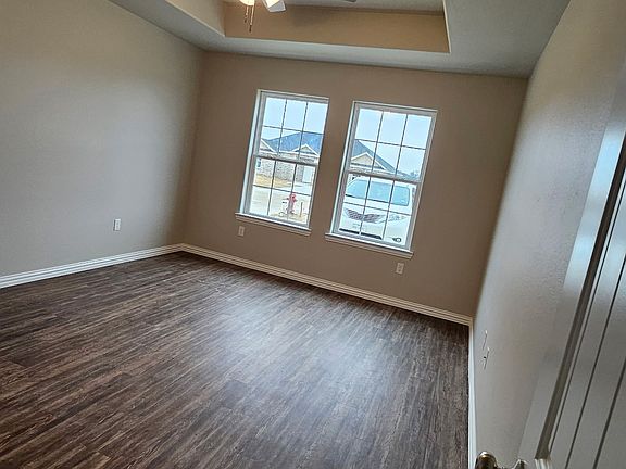 2nd image of 510 Sweet Pea Ln